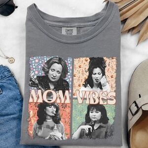 Gray Mom Vibes Tee Shirt Top Peggy Bundy 70s Show Roseanne Large